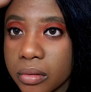 Meet your Posher, Keka